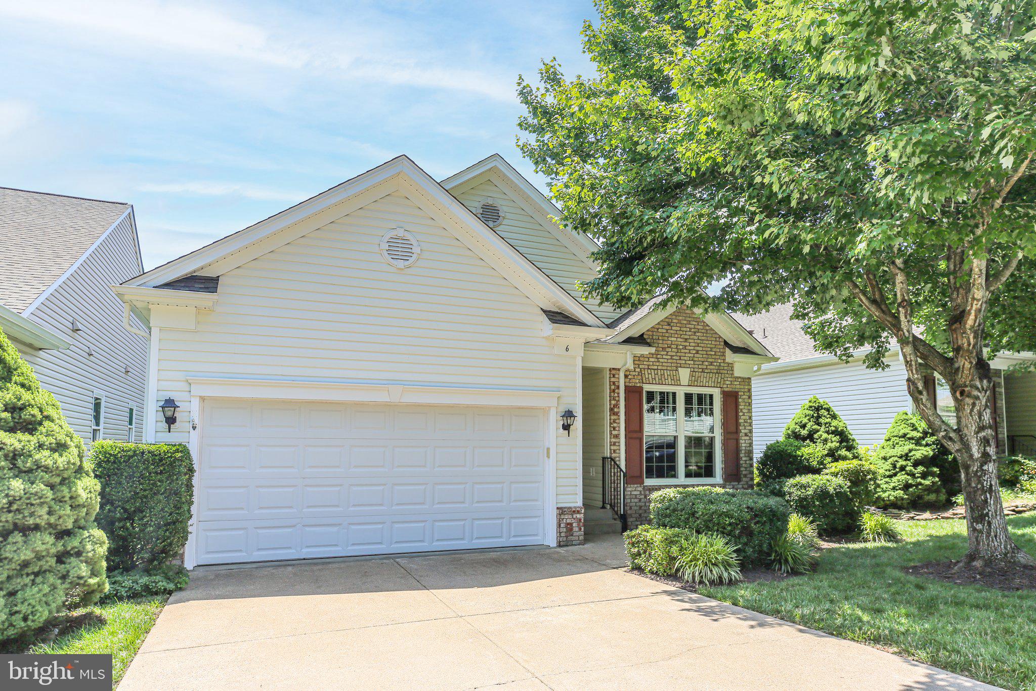 6 Sugargrove Dr
