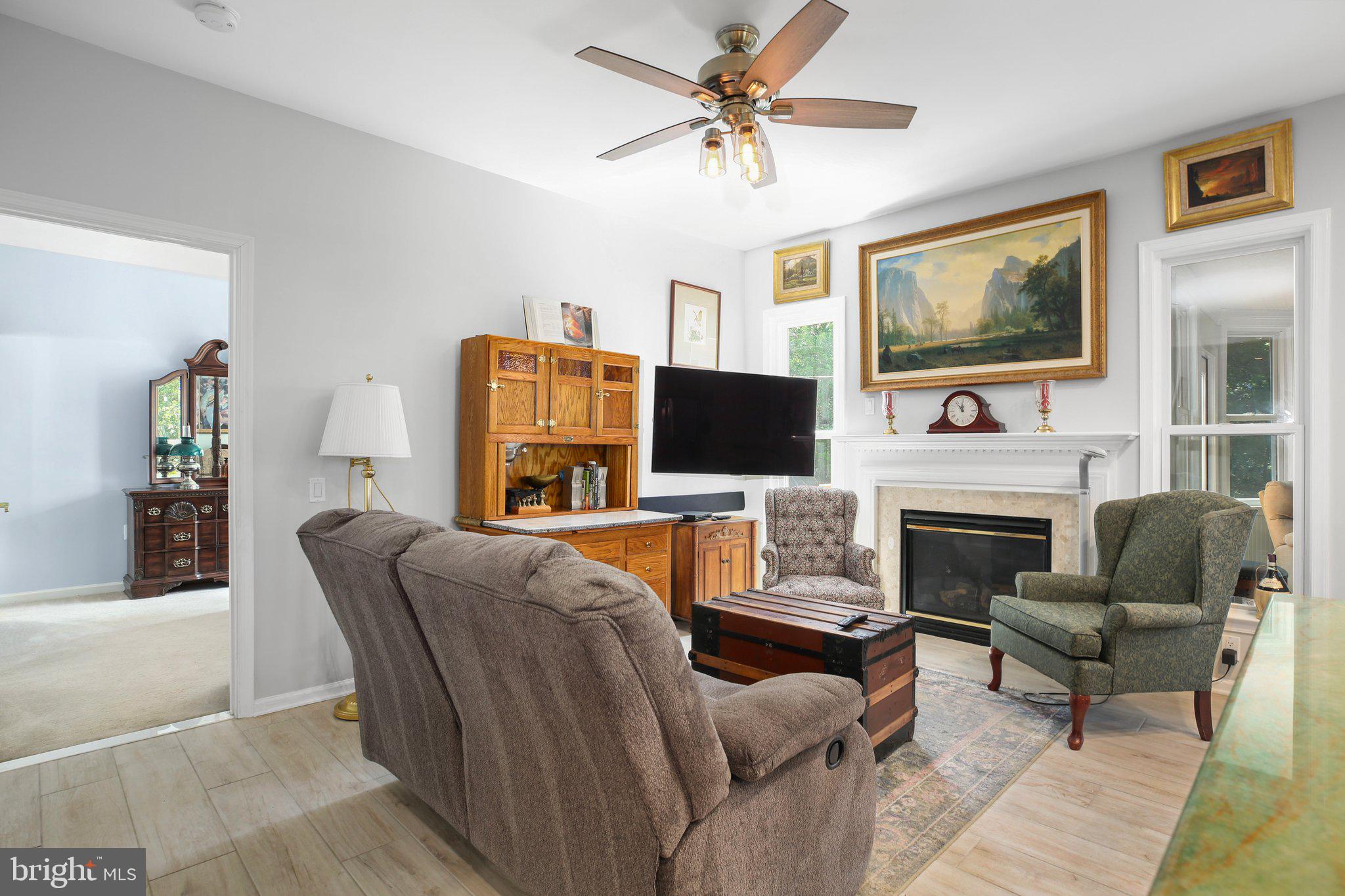 6 Sugargrove Dr