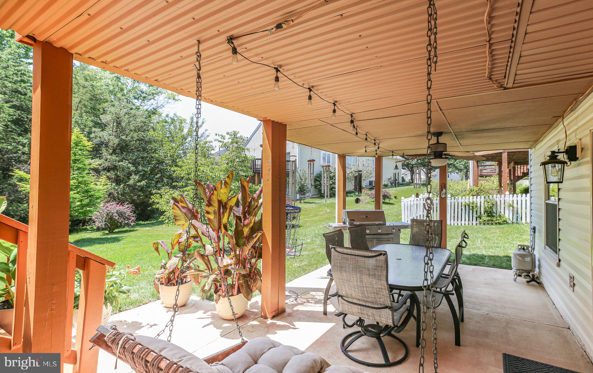 6 Sugargrove Dr