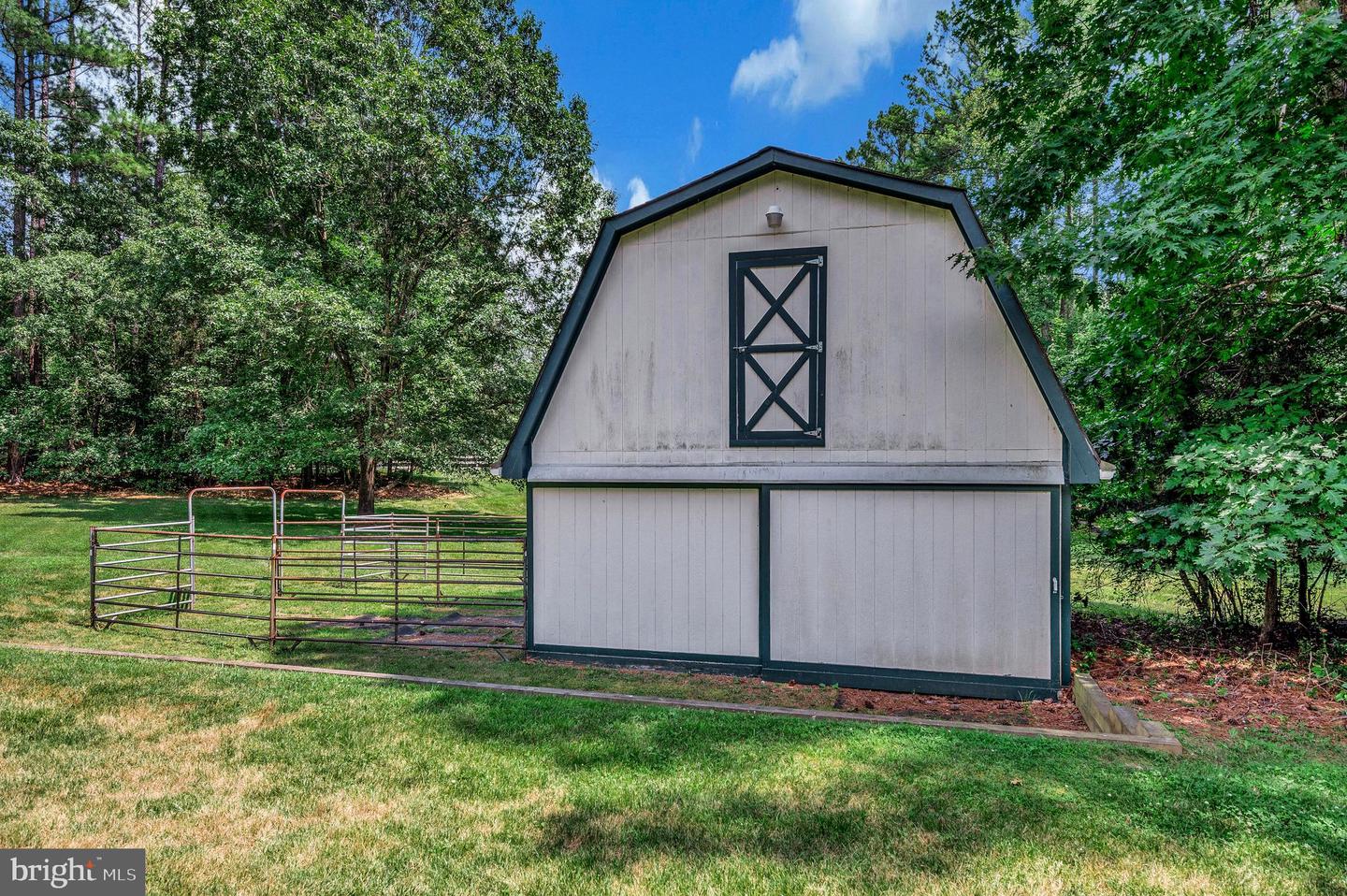 8 Wilderness Ct