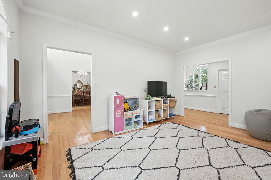 58 TWIN HILL LANE