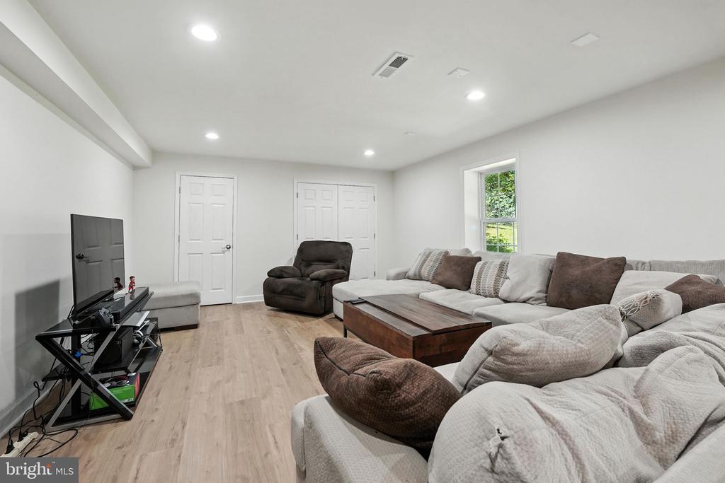 58 TWIN HILL LANE