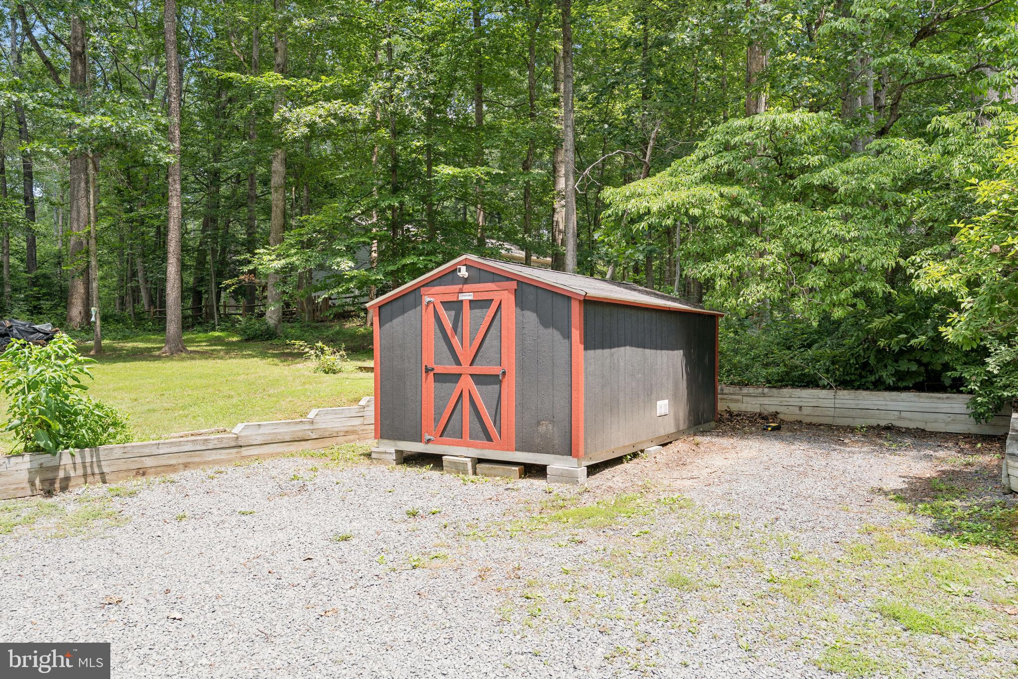 130 Longview Dr