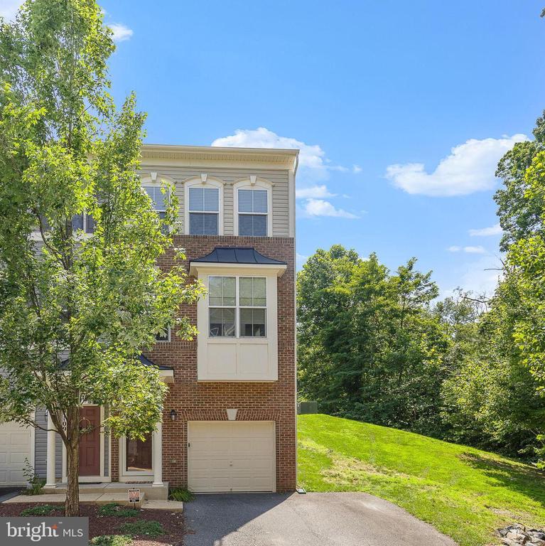 111 Saginaw Dr