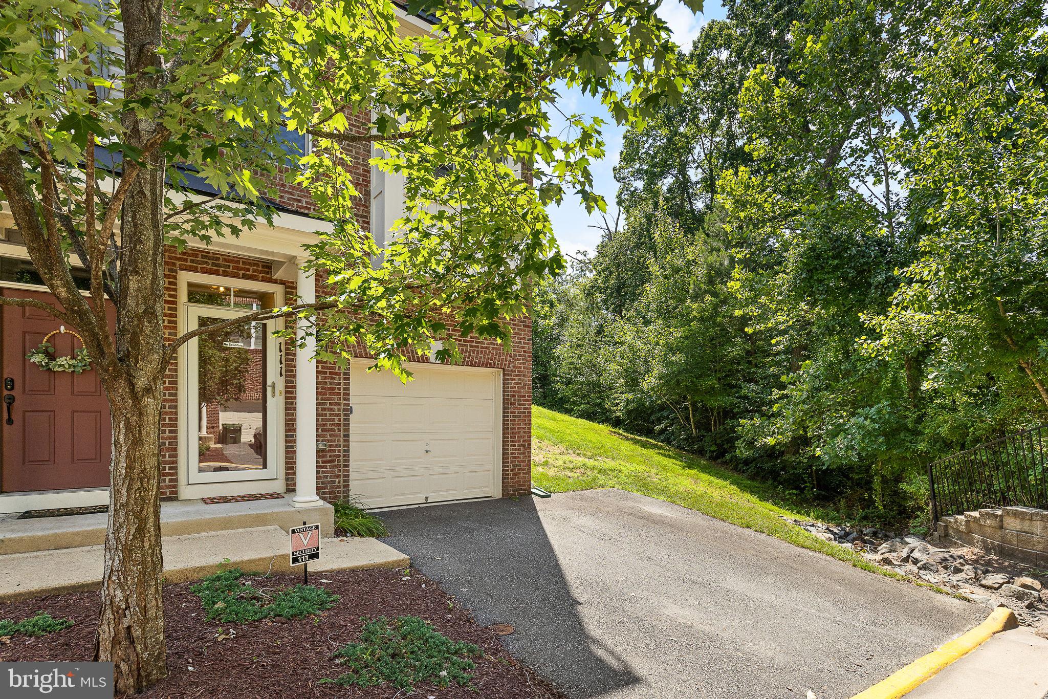 111 Saginaw Dr