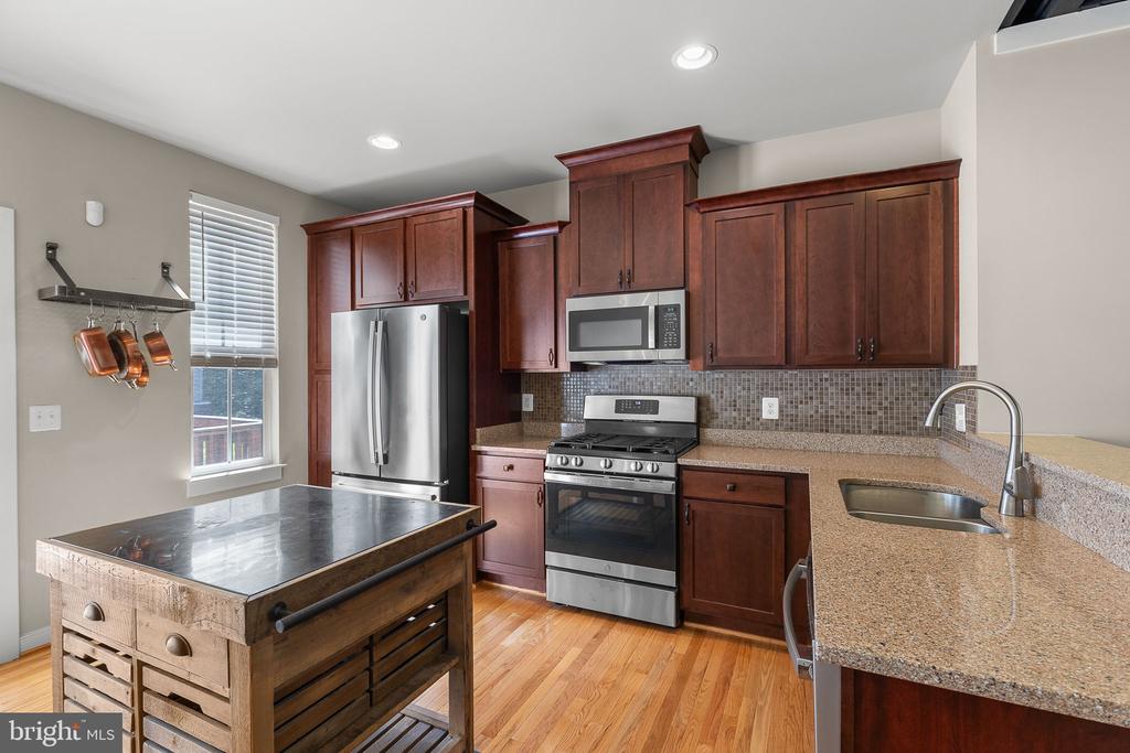 111 Saginaw Dr