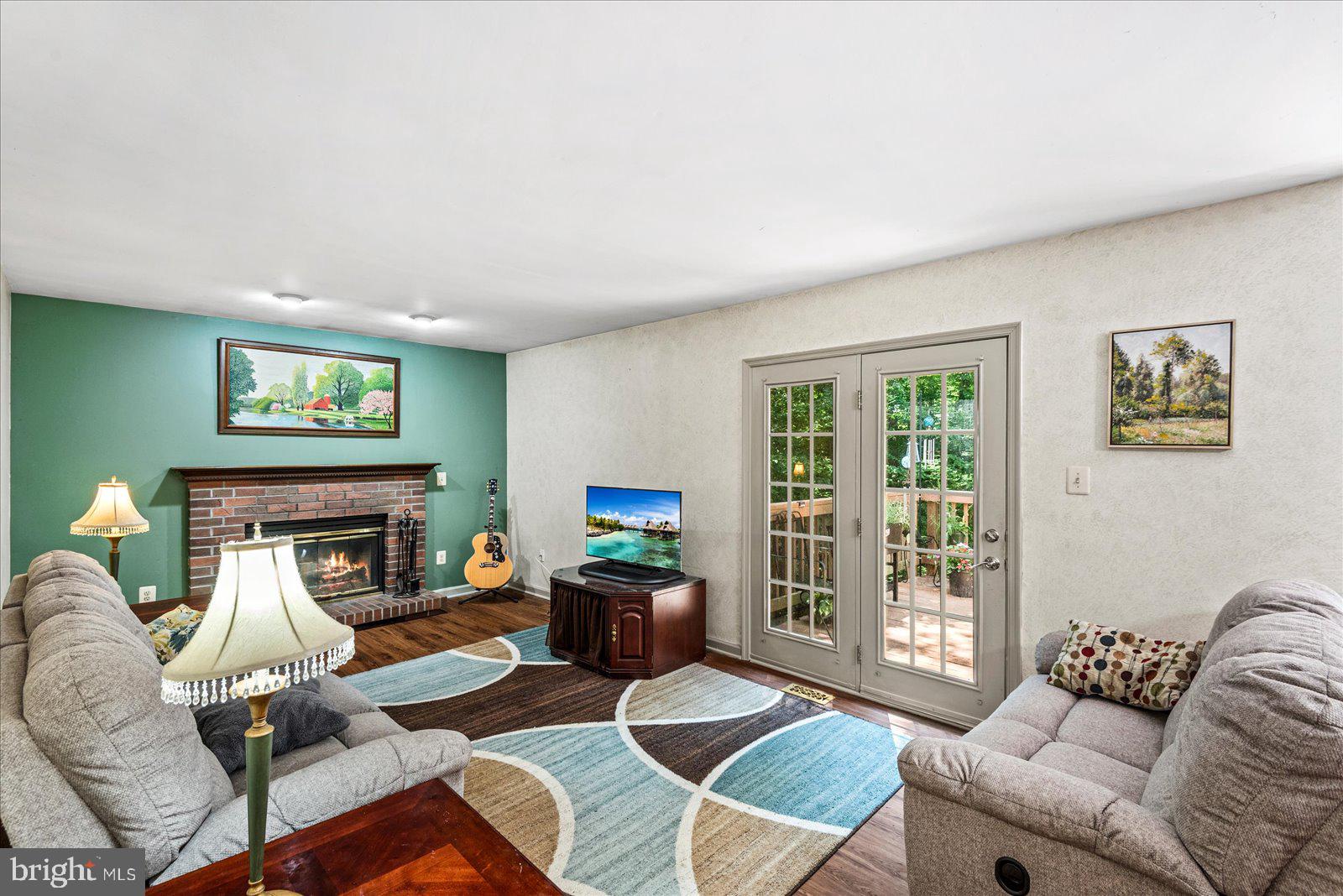 7 Fieldstone Ct