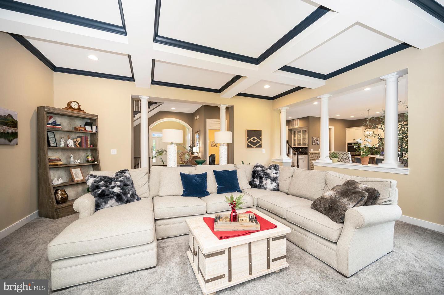 1020 Fila Ct
