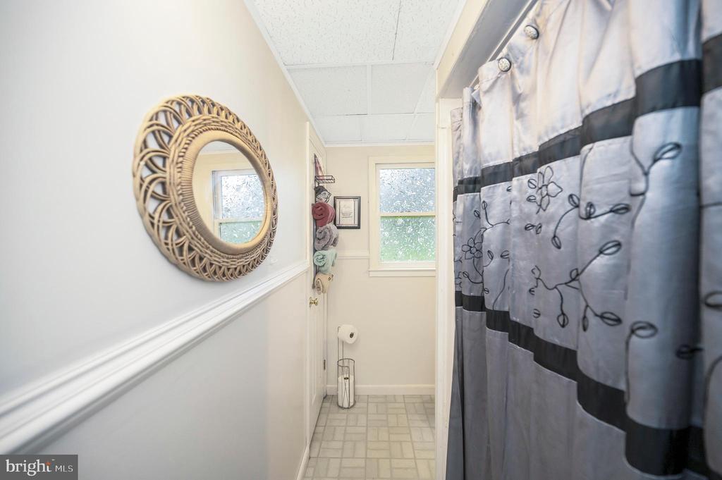 109 Joshua Rd