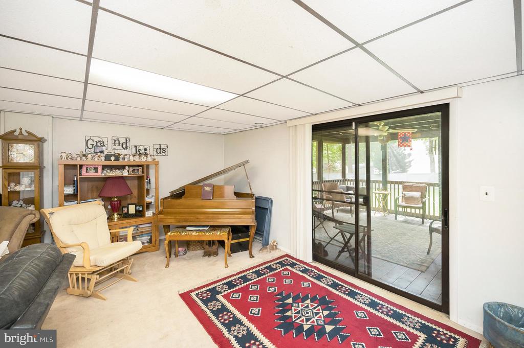 109 Joshua Rd