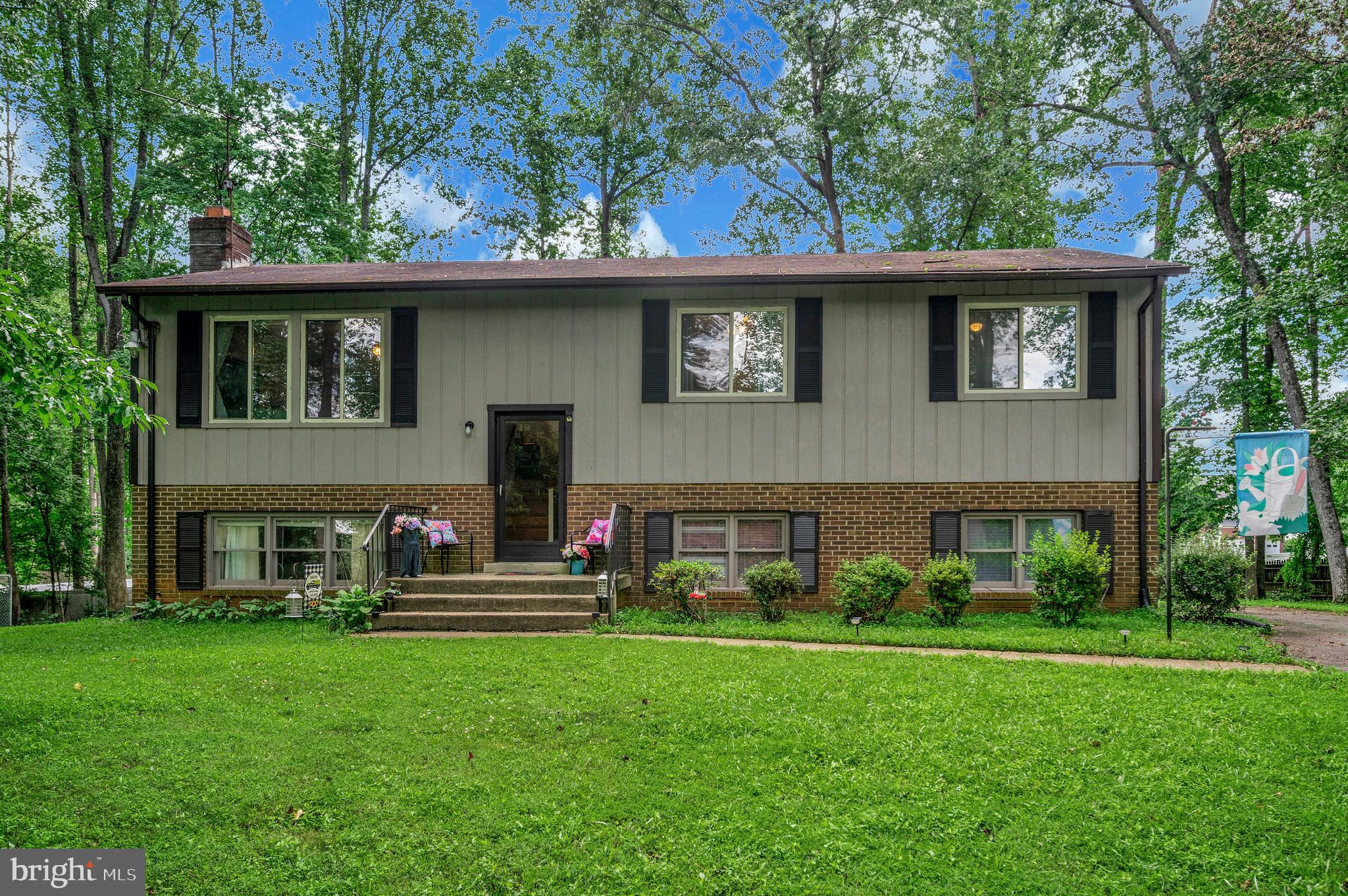 109 Joshua Rd