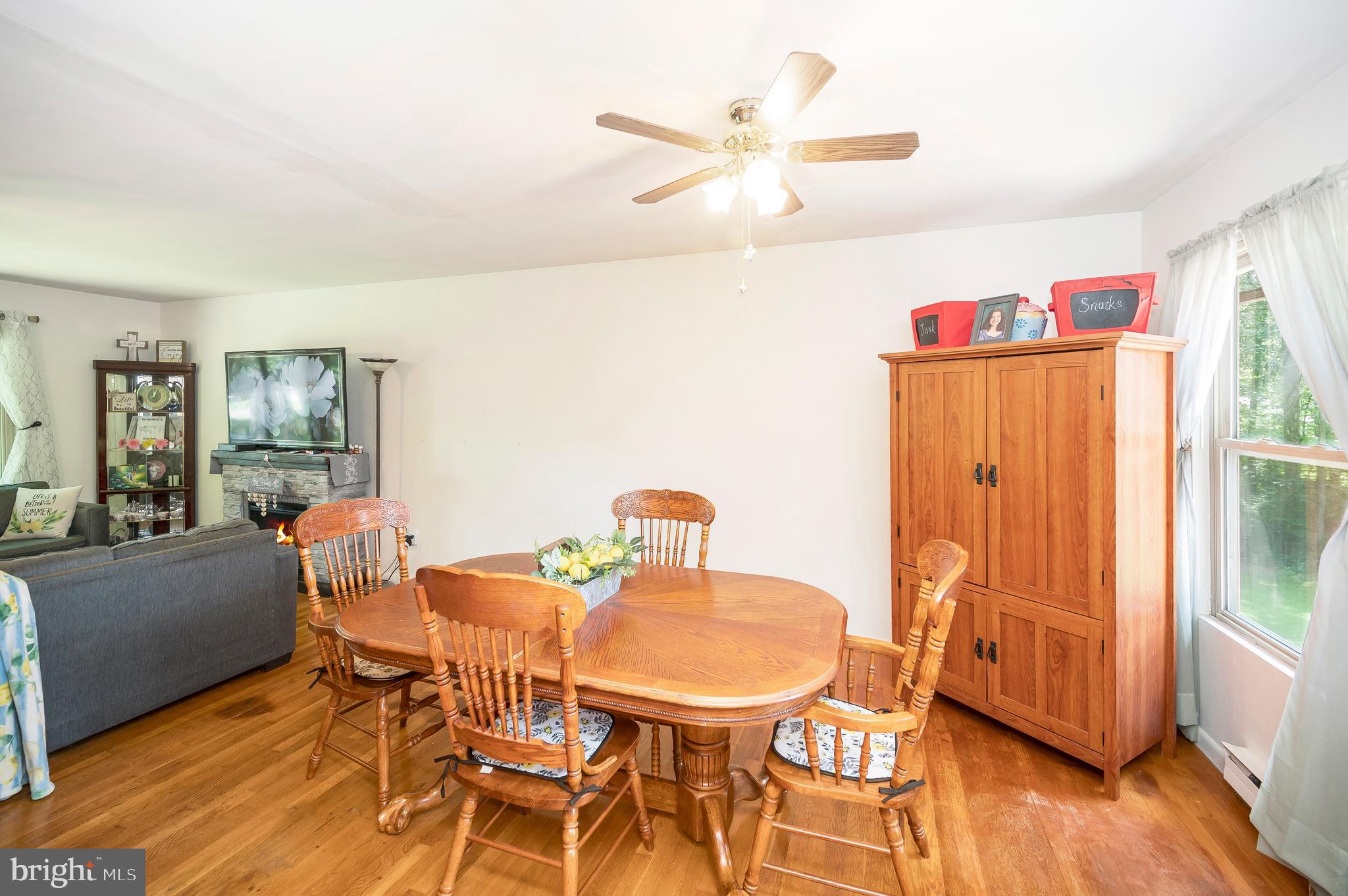 109 Joshua Rd