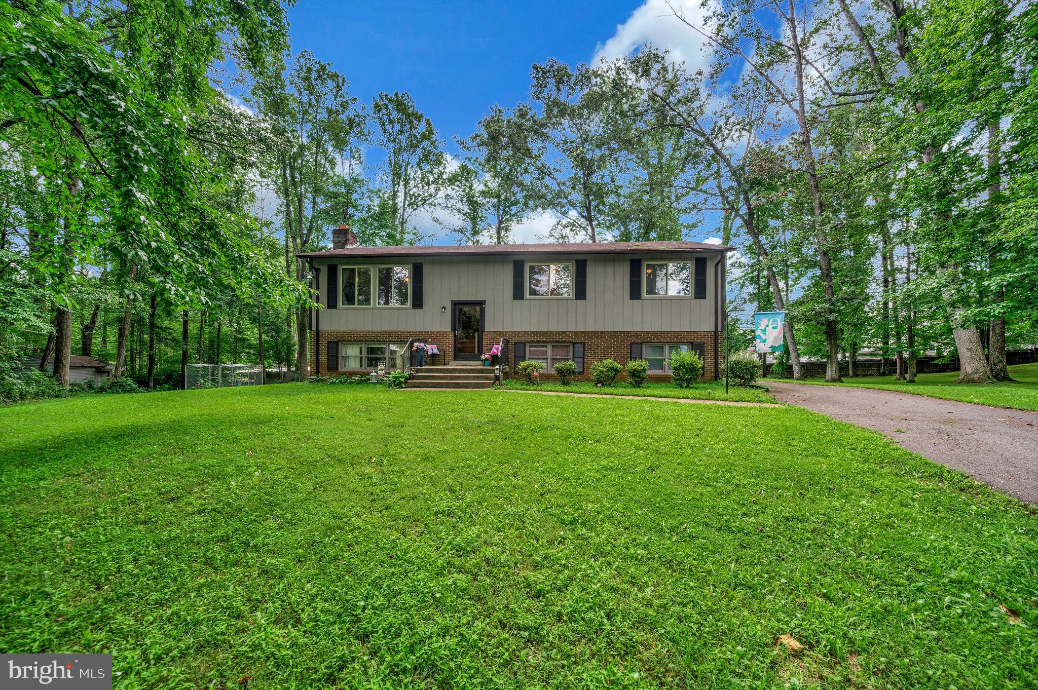 109 Joshua Rd