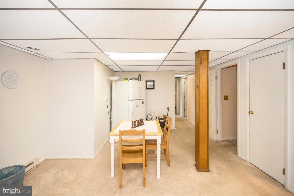 109 Joshua Rd