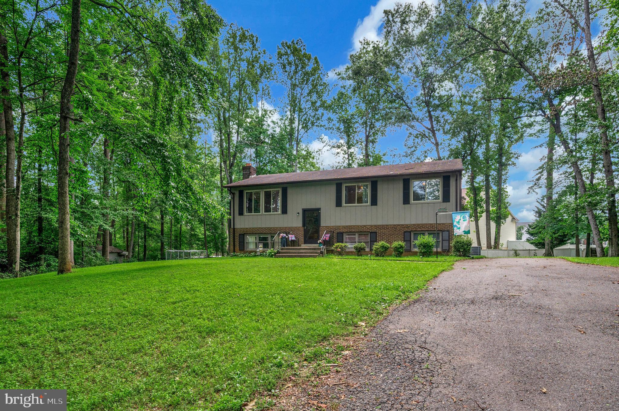 109 Joshua Rd