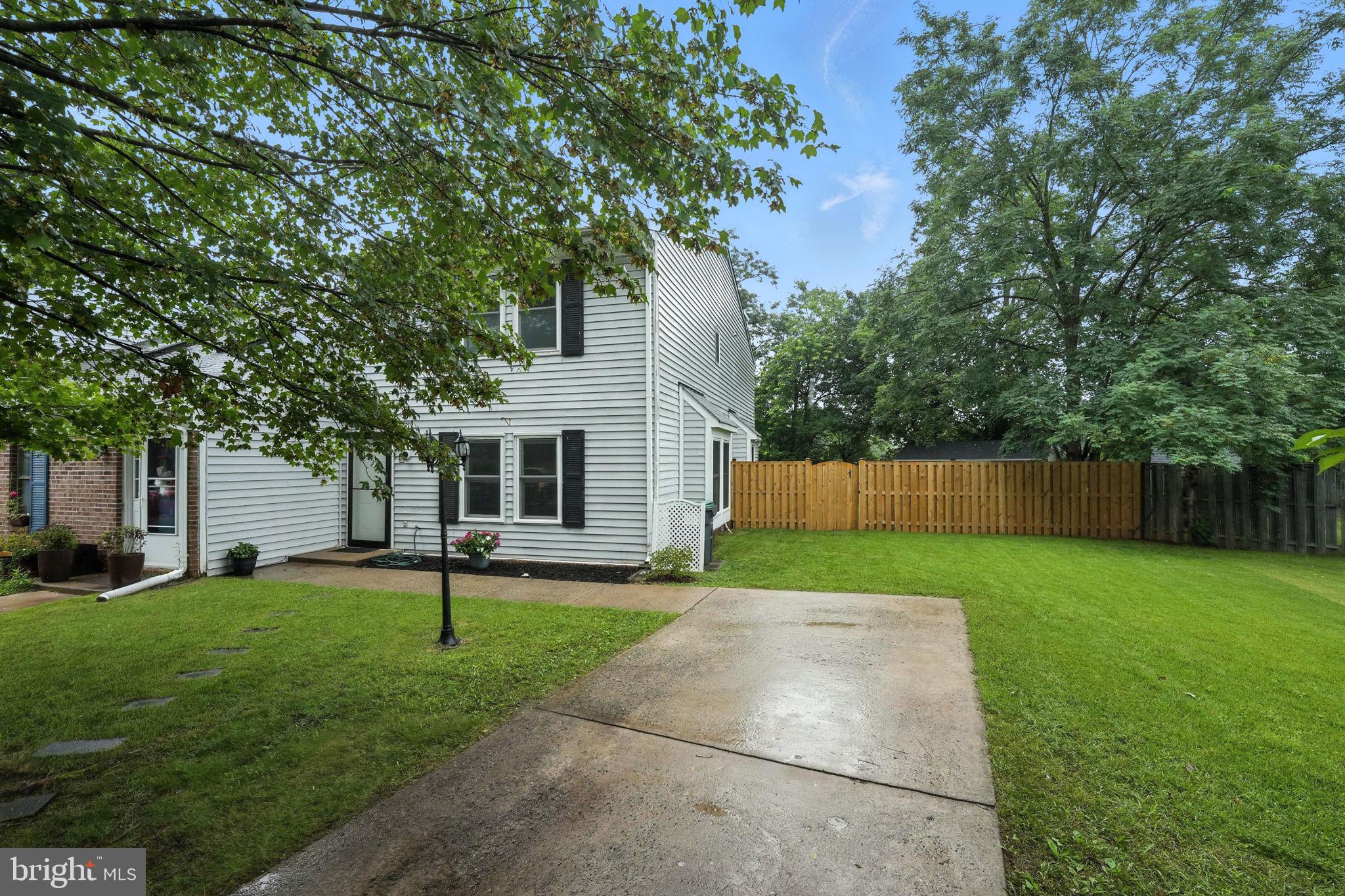 110 Matthew Ct