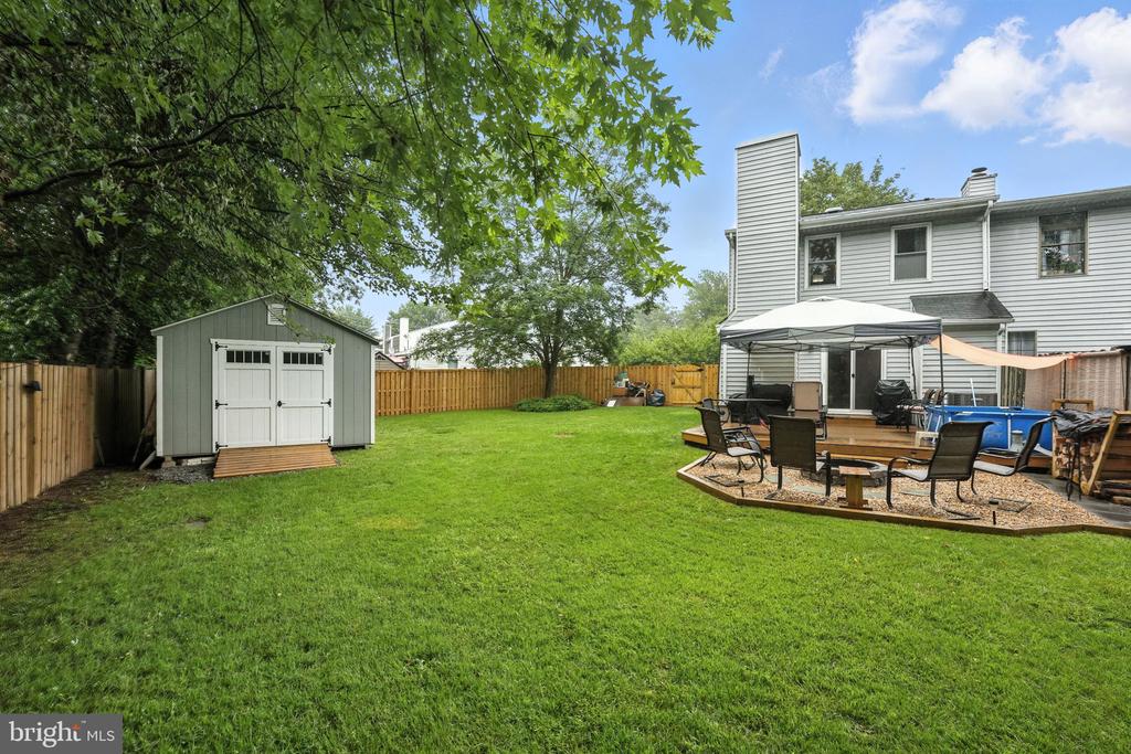 110 Matthew Ct