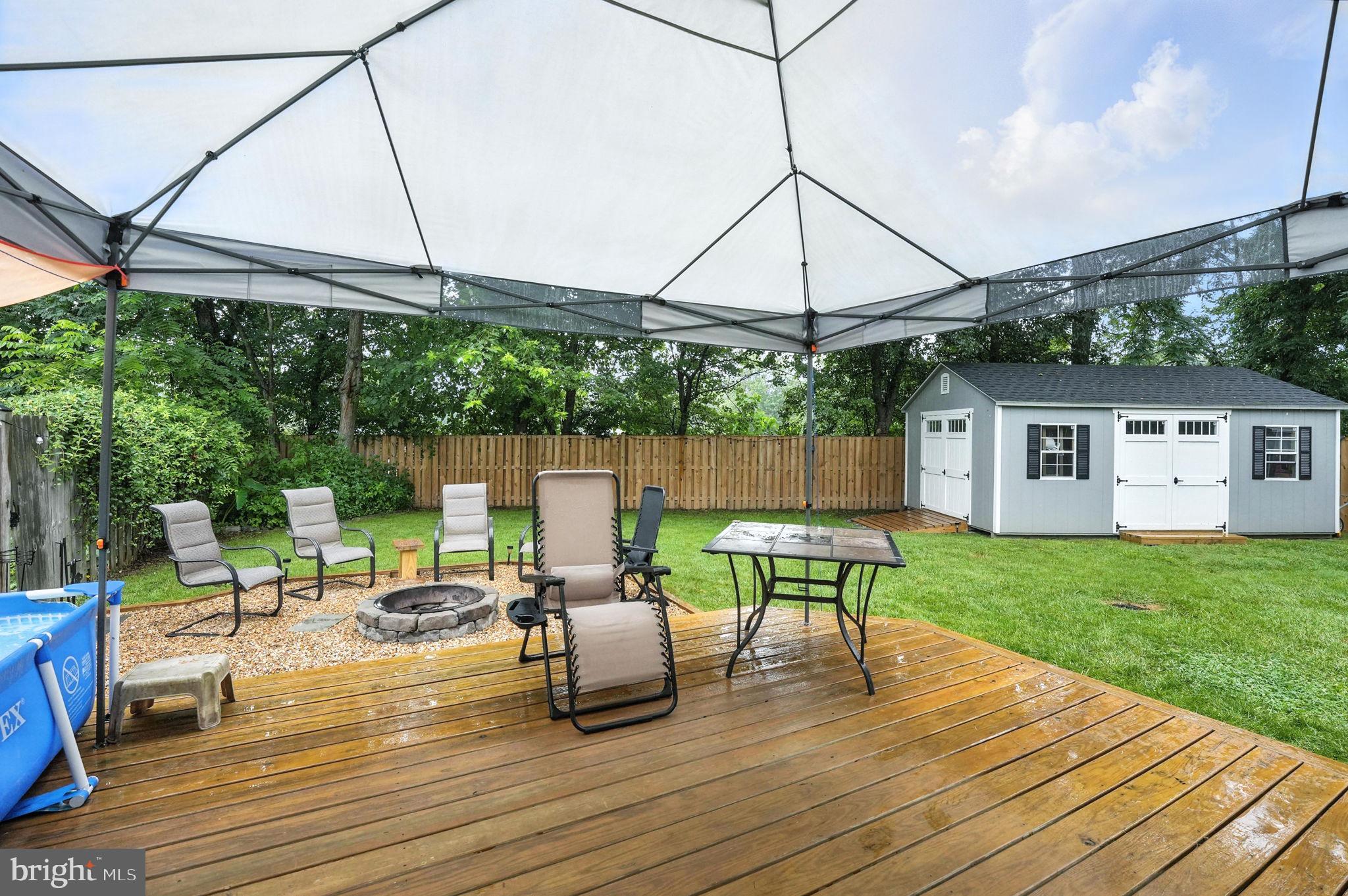 110 Matthew Ct