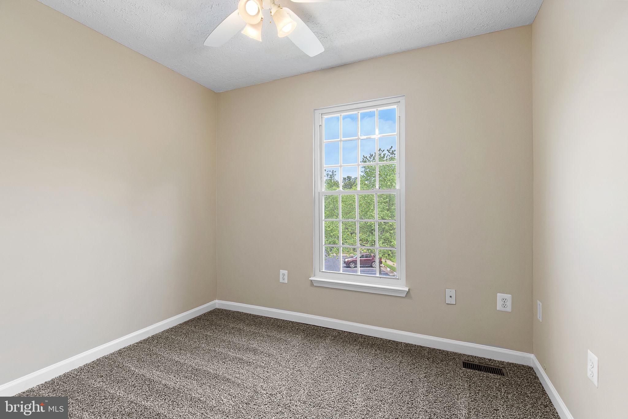 101 Bentley Ct