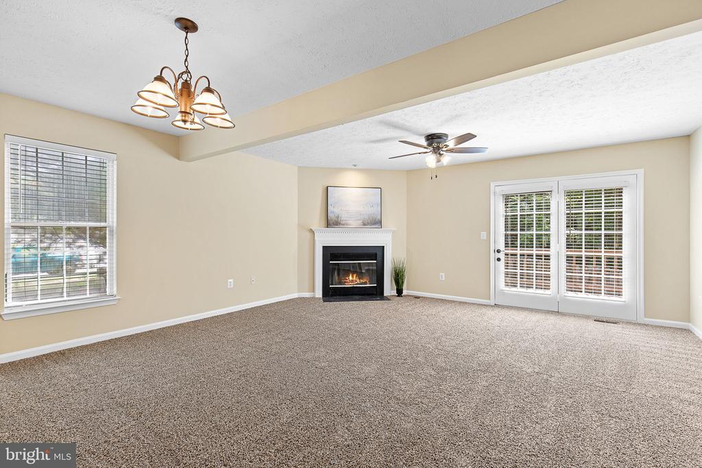 101 Bentley Ct