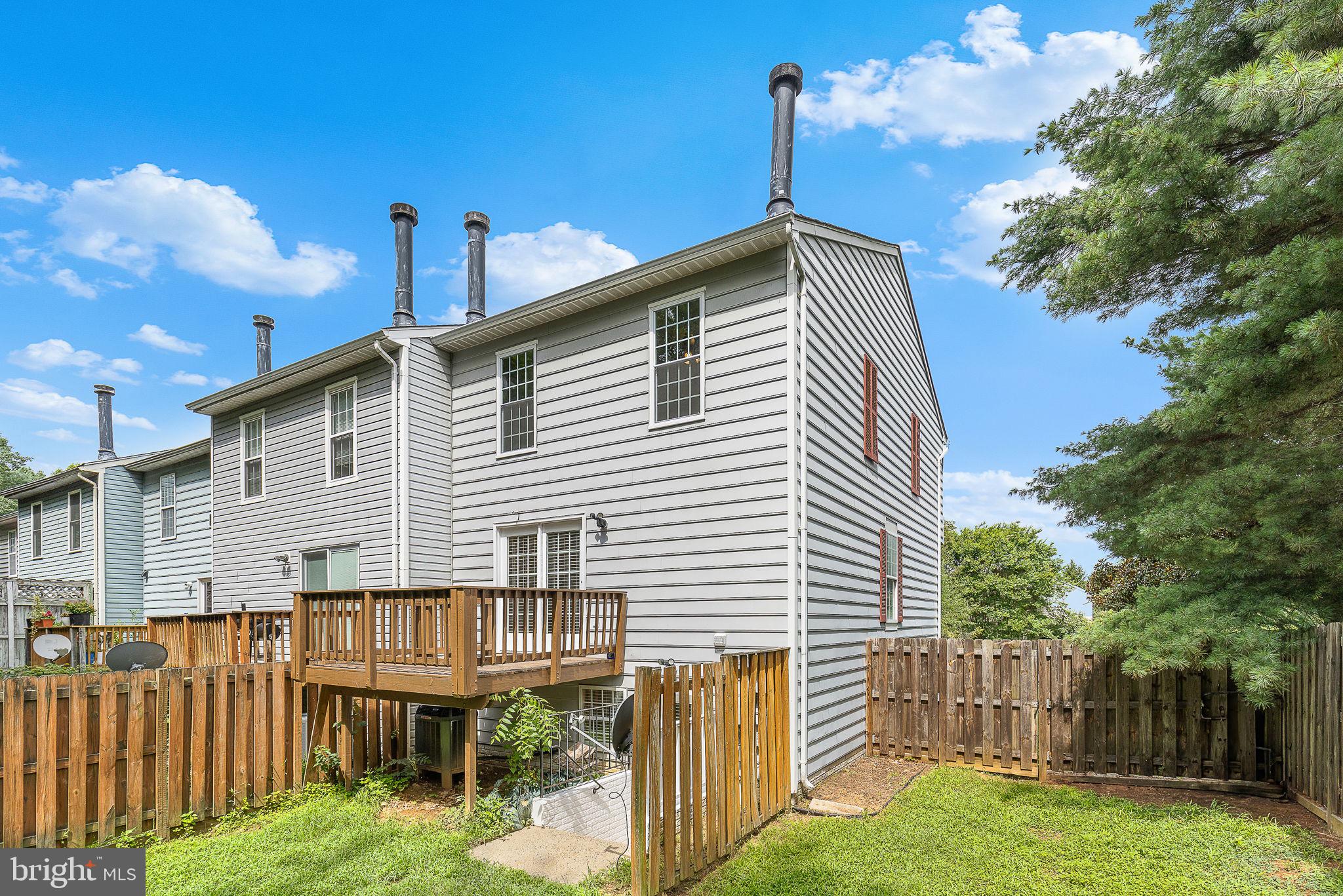101 Bentley Ct