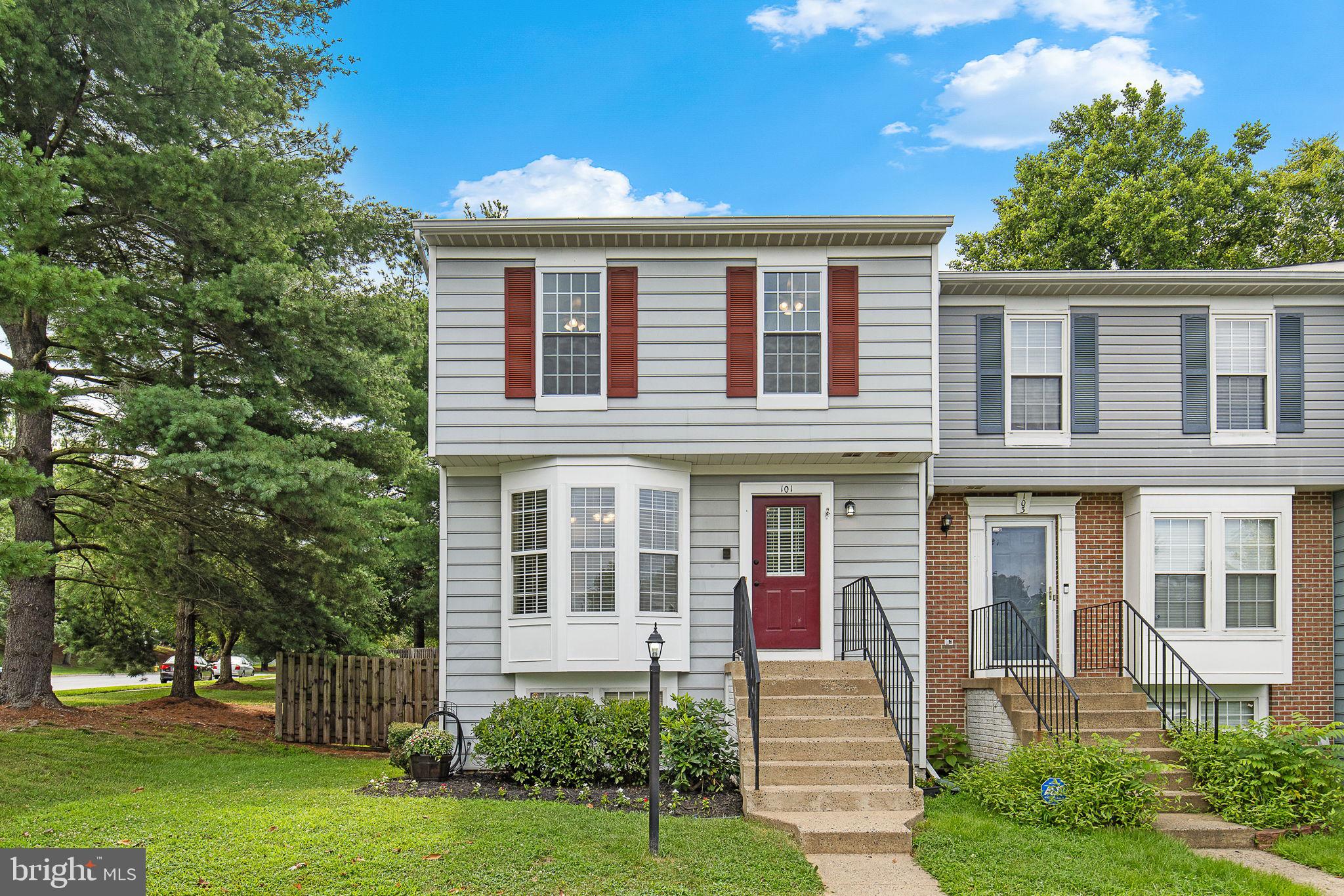 101 Bentley Ct