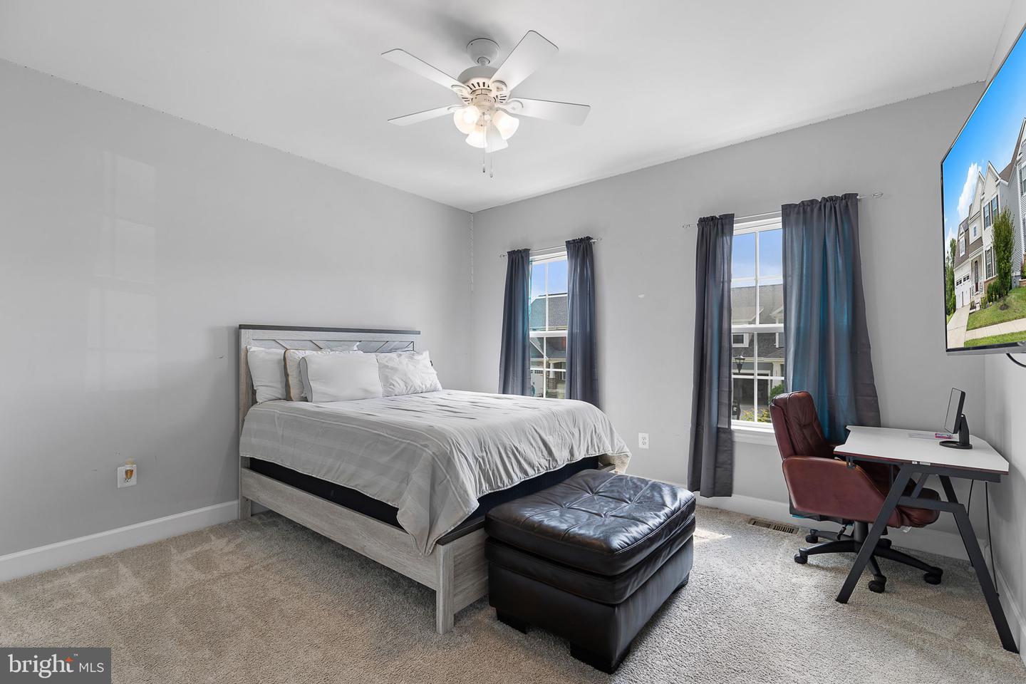 401 Daylily Ln