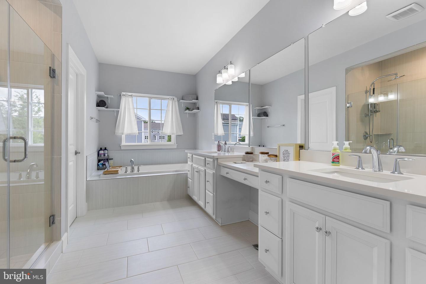 401 Daylily Ln