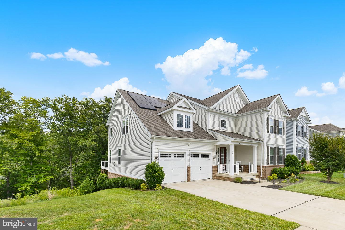 401 Daylily Ln