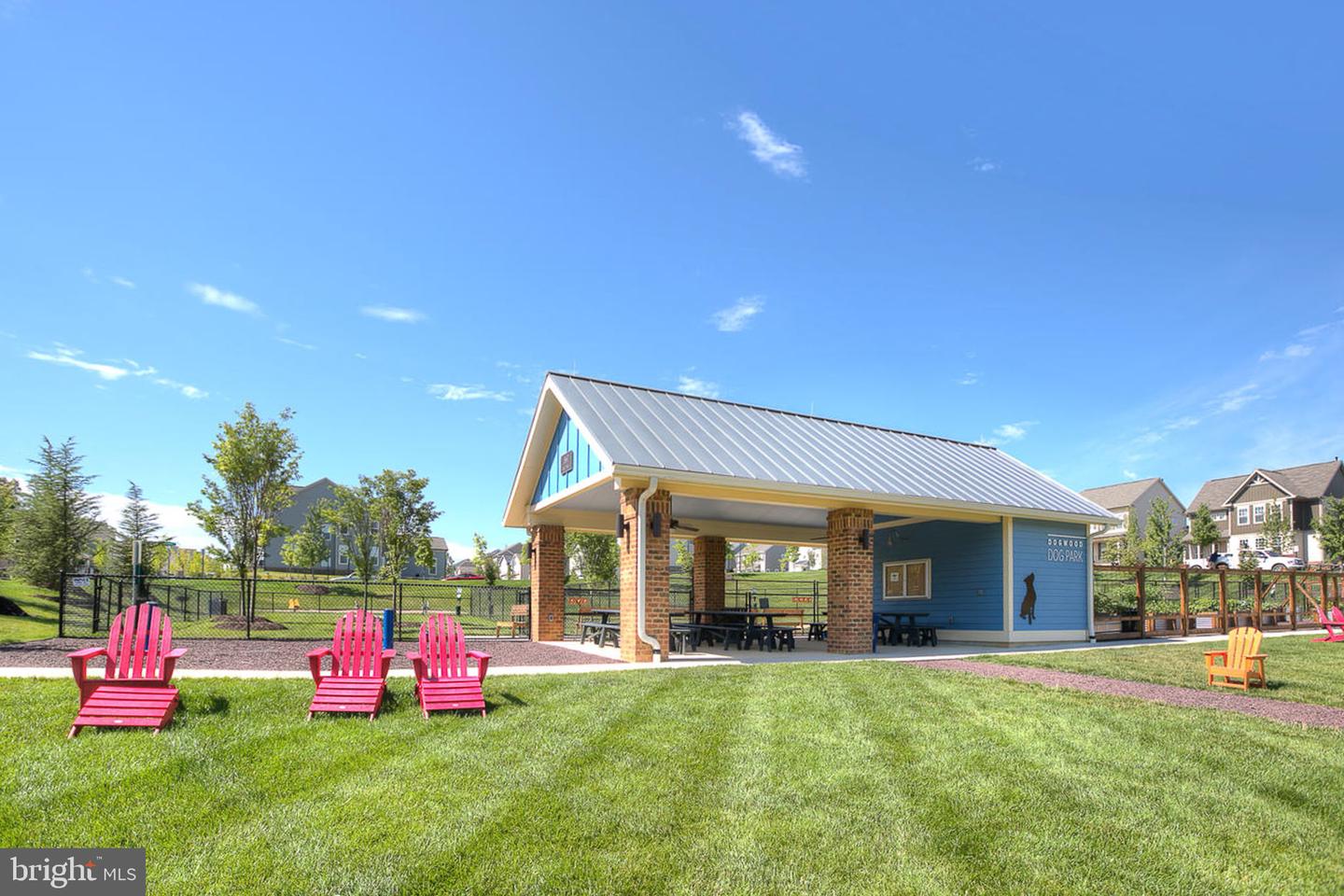 401 Daylily Ln