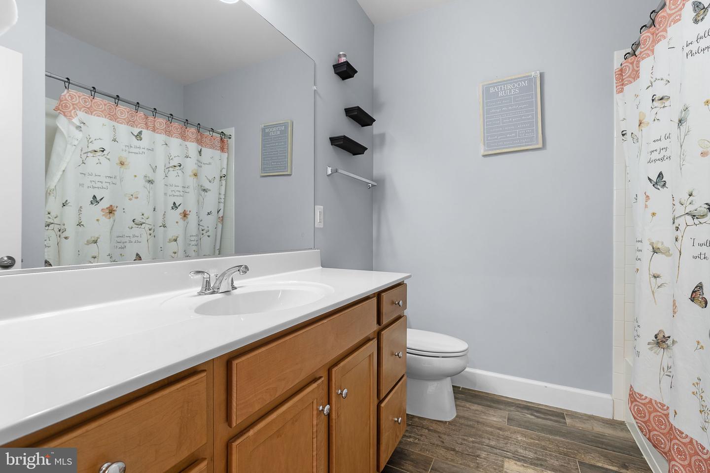 401 Daylily Ln