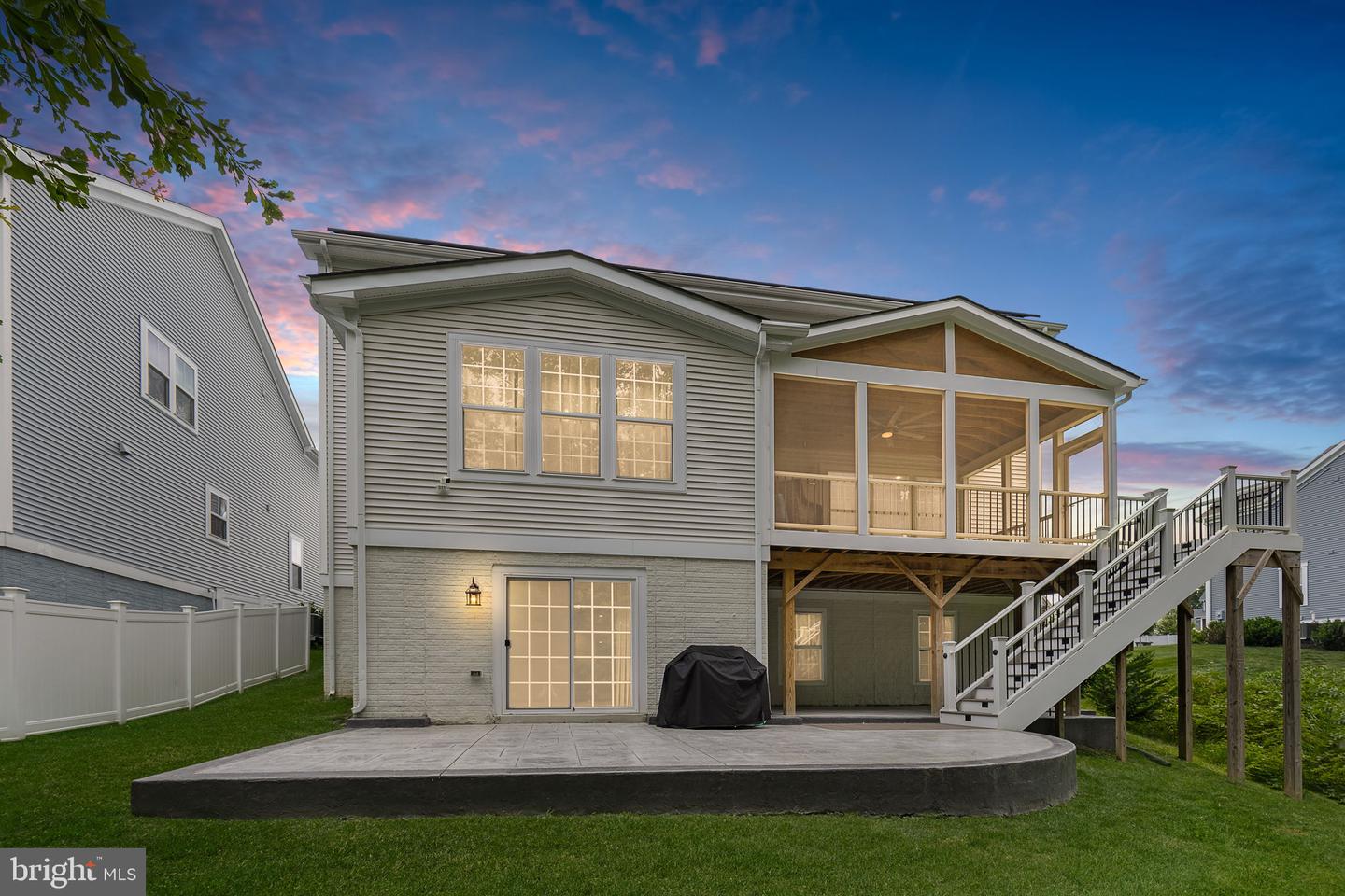 401 Daylily Ln