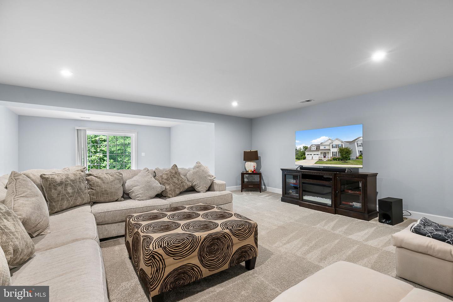 401 Daylily Ln