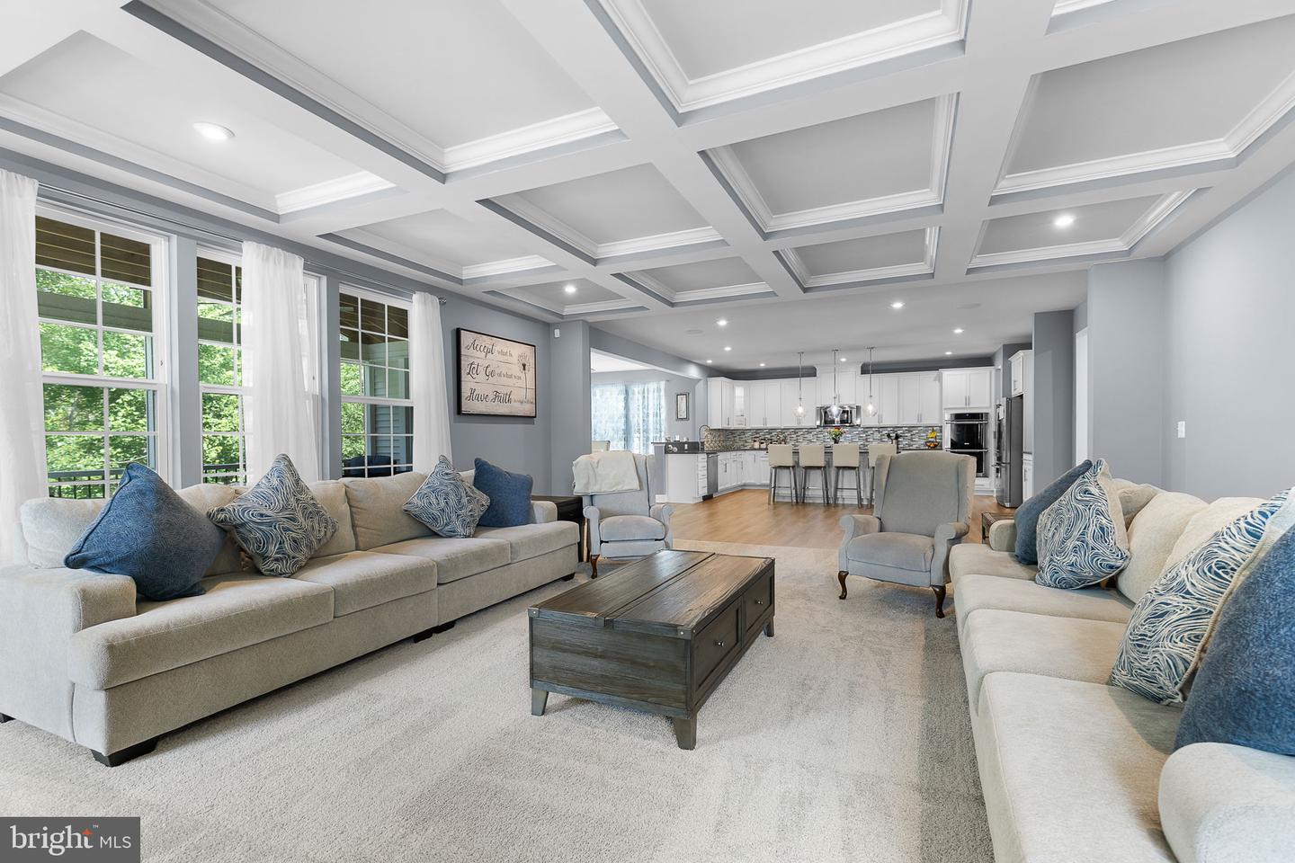 401 Daylily Ln