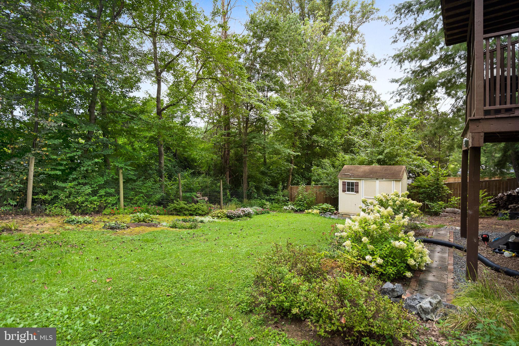 1 Beech Dr