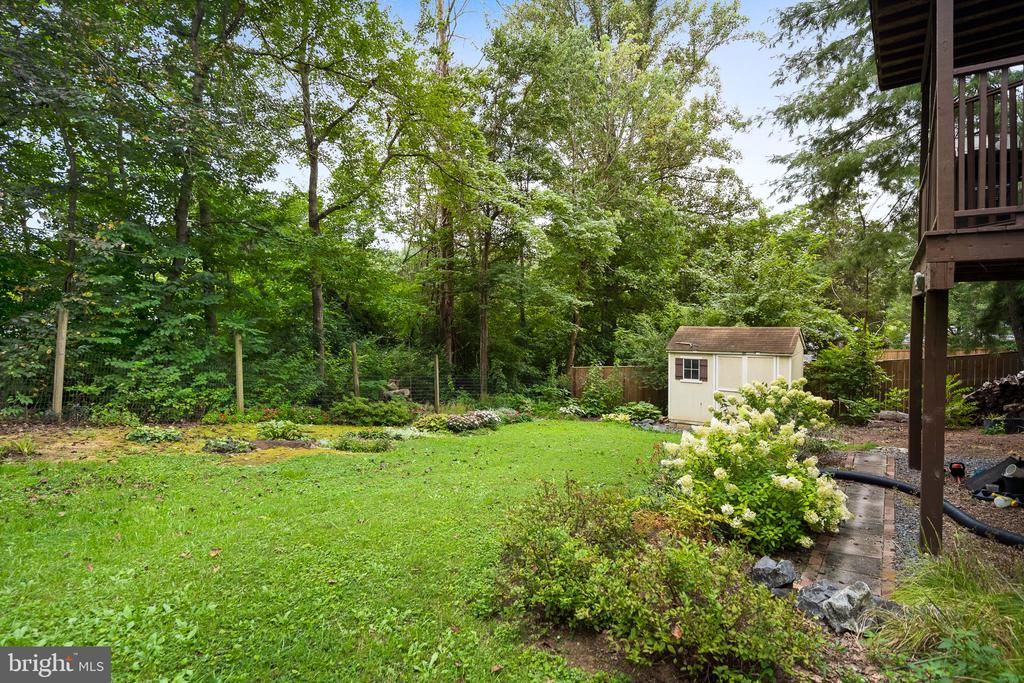1 Beech Dr