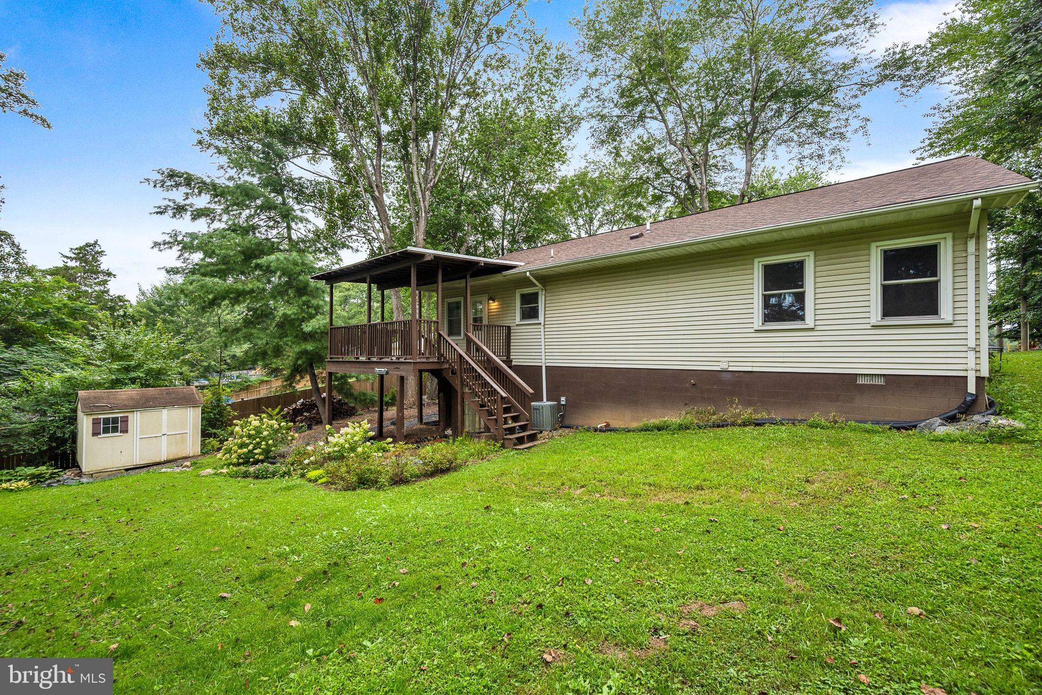1 Beech Dr