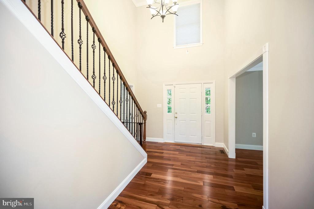 8 WILDERNESS CT