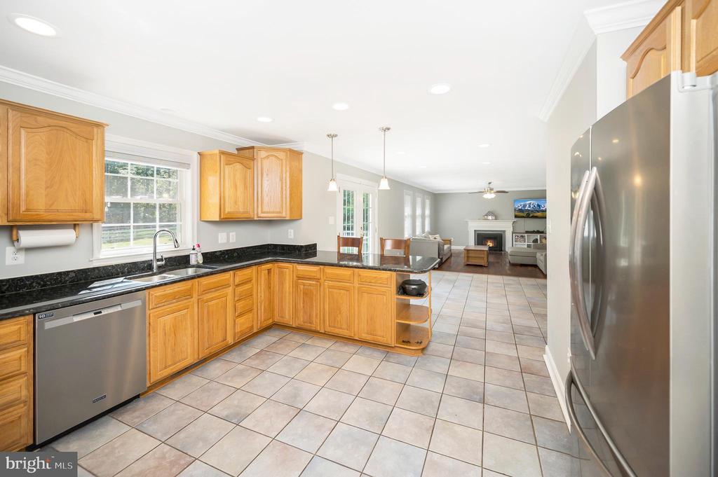 8 WILDERNESS CT
