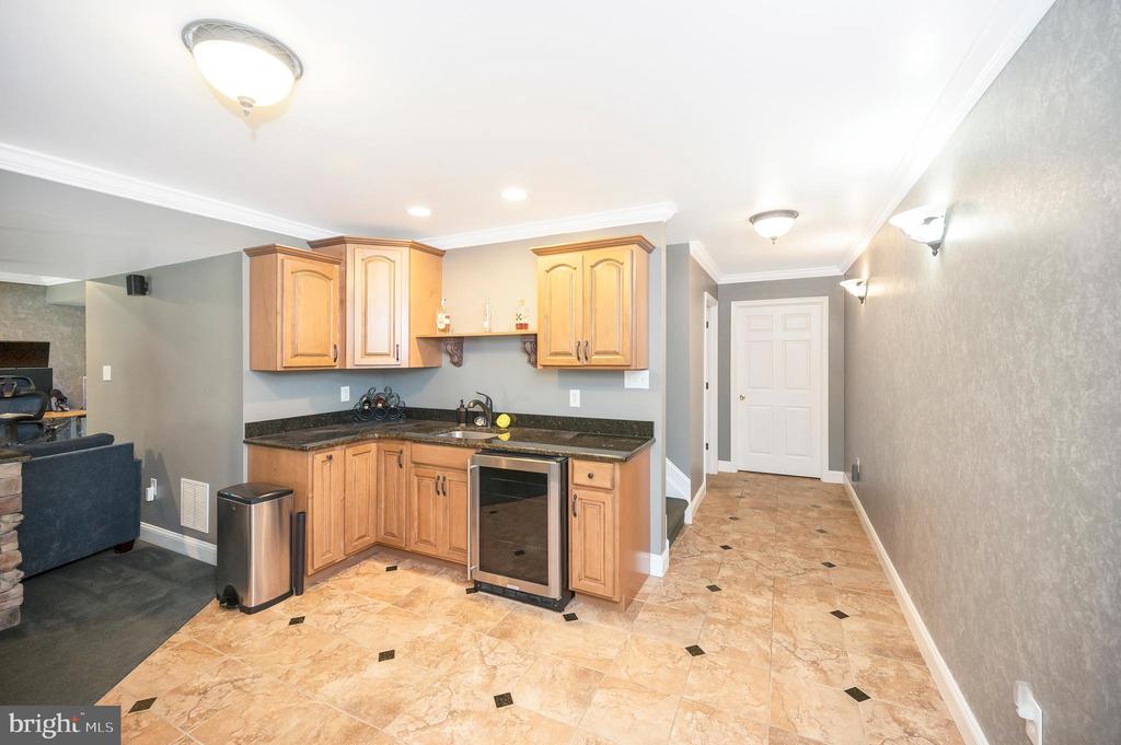 8 WILDERNESS CT