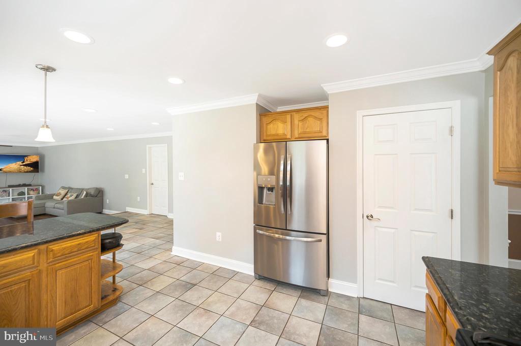 8 WILDERNESS CT
