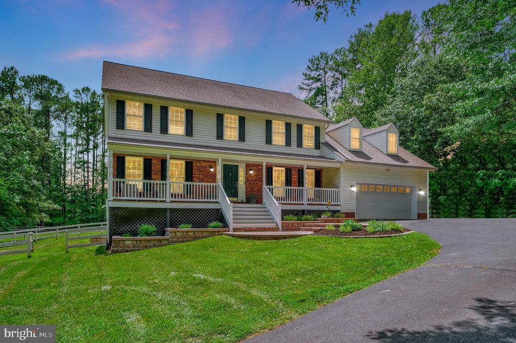 8 WILDERNESS CT