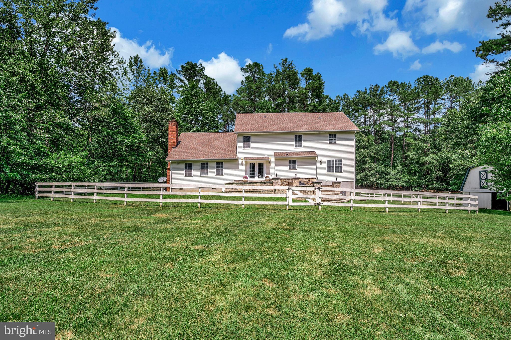 8 WILDERNESS CT