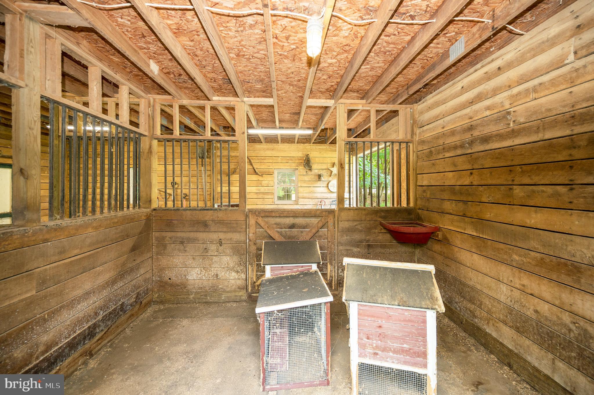 8 WILDERNESS CT