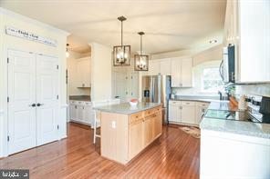 8 HALITE CT