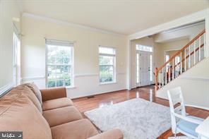 8 HALITE CT
