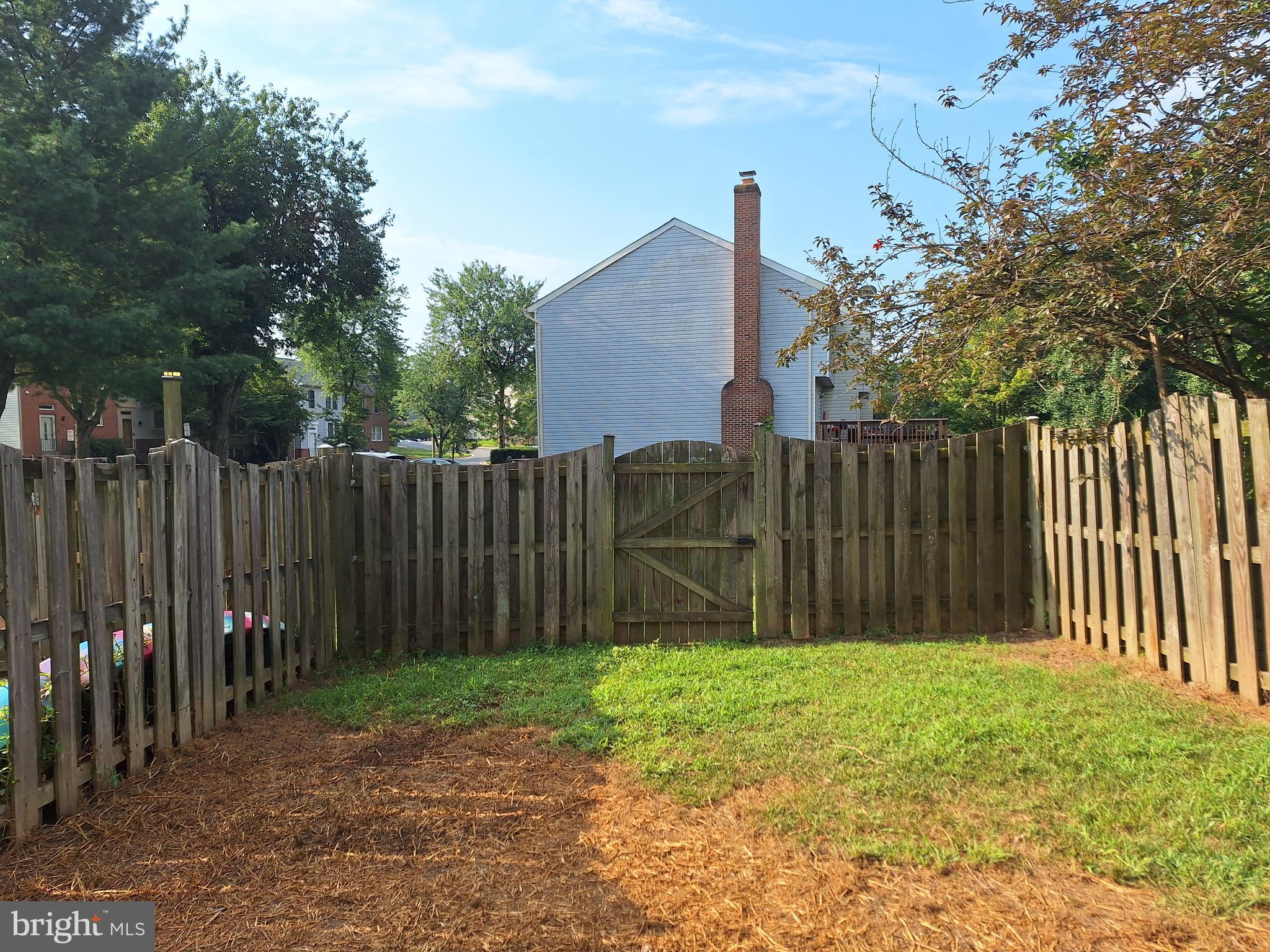 505 CROSS RIDGE COURT