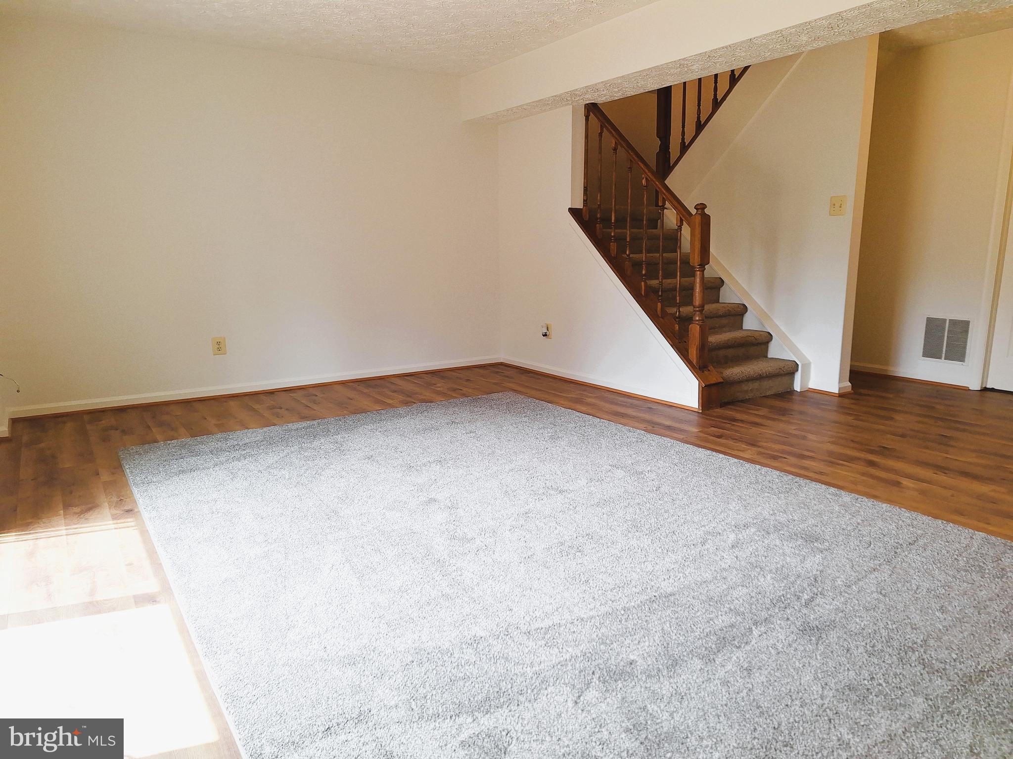 505 CROSS RIDGE COURT