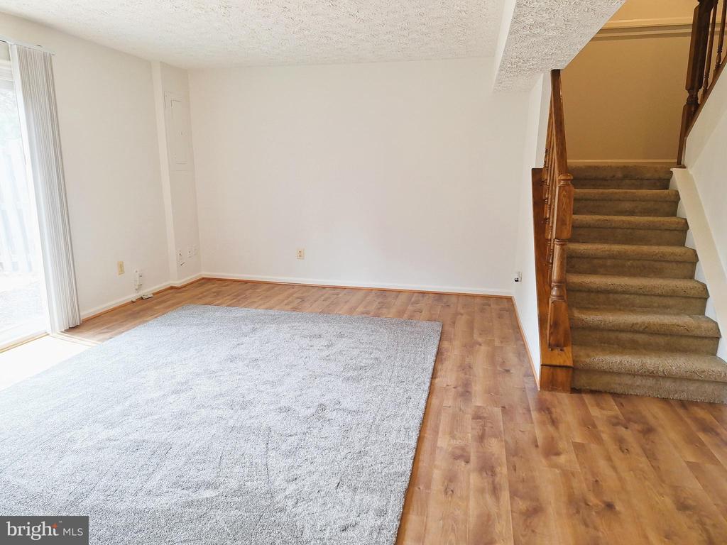 505 CROSS RIDGE COURT