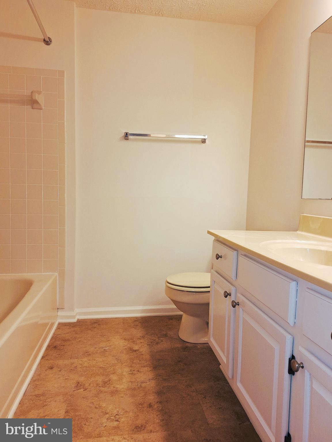 505 CROSS RIDGE COURT